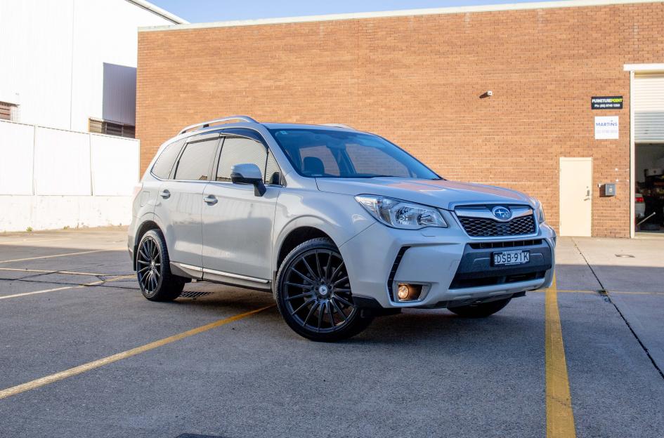 SUBARU FORESTER ABL14 GLOSS BLACK